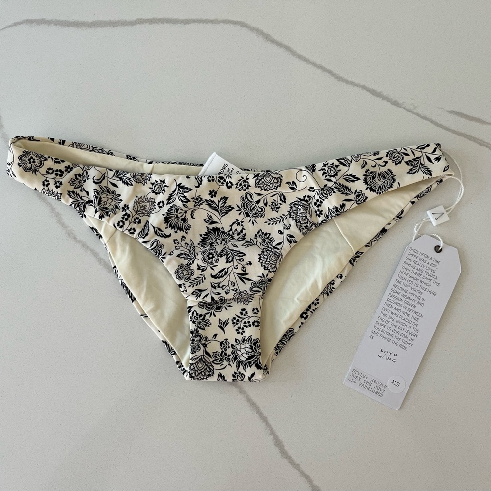 Boys + Arrows Old Fashioned bottoms